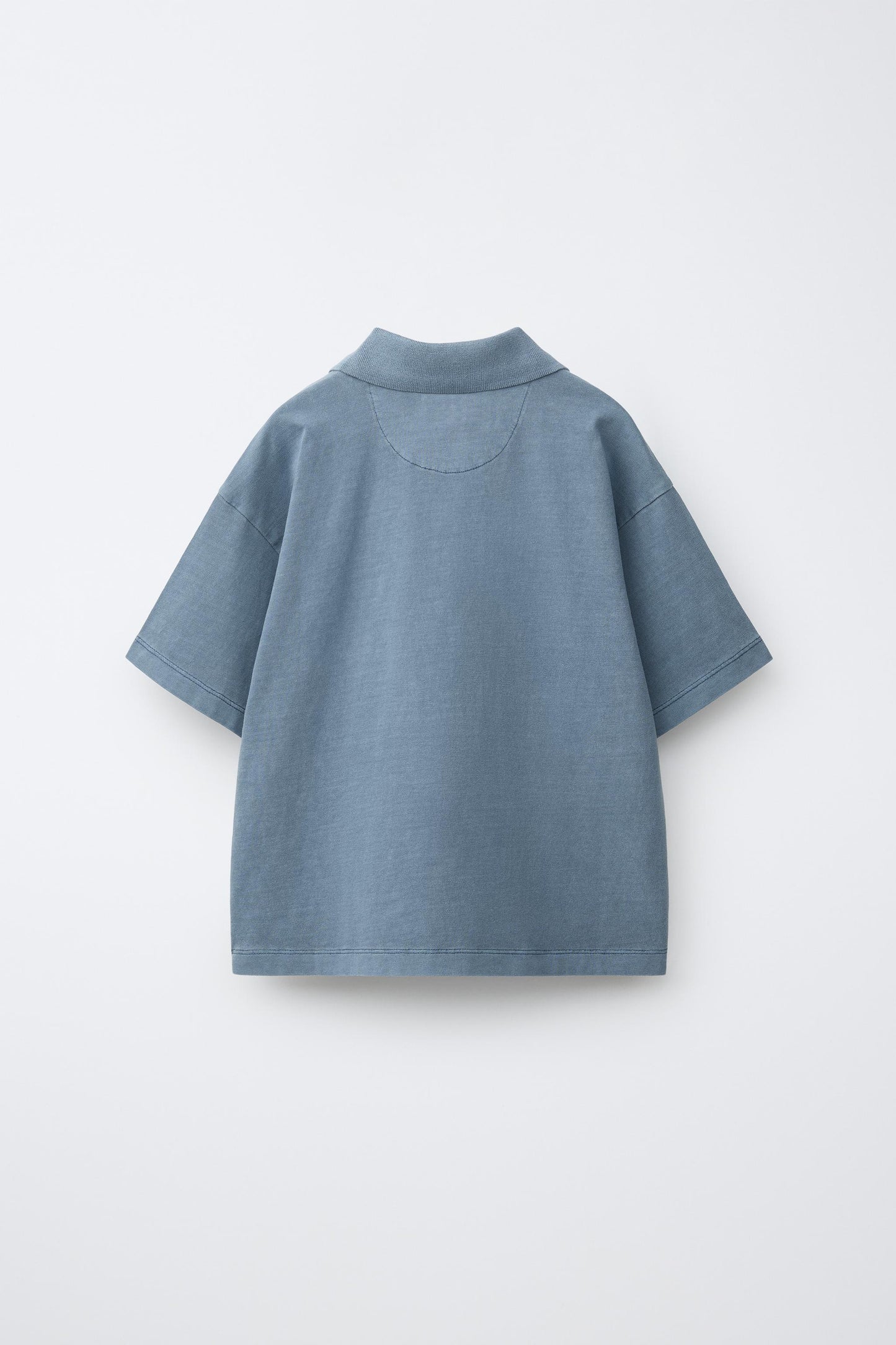 RELAXED OPEN COLLAR POLO - PALE BLUE