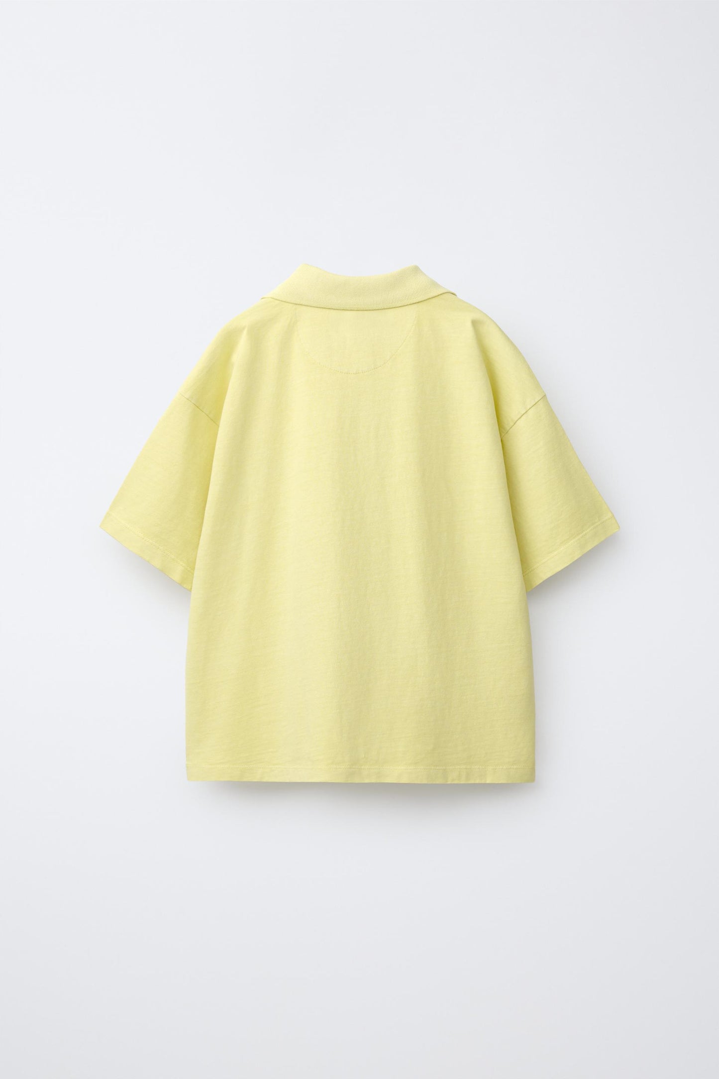 RELAXED OPEN COLLAR POLO - PALE YELLOW