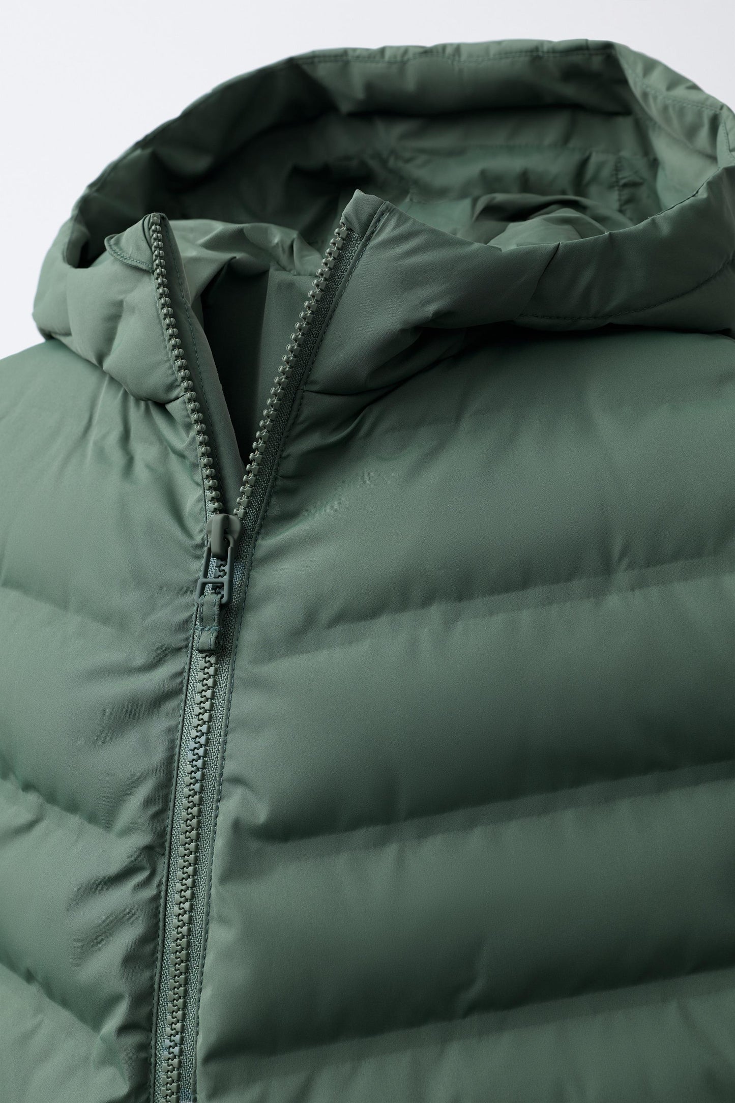TECHNICAL GILET - GREEN