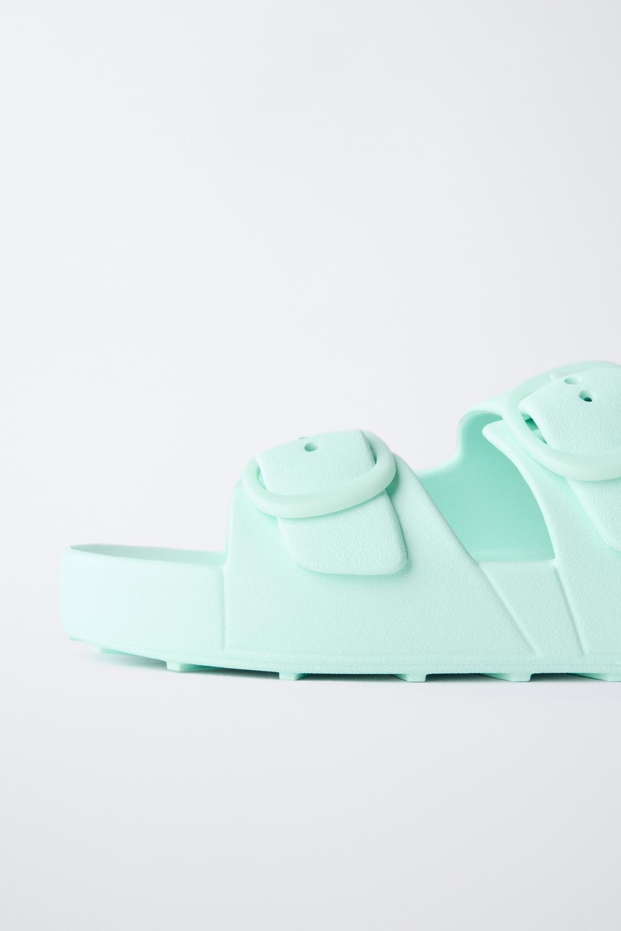 BY THE POOL SANDALS - MINT