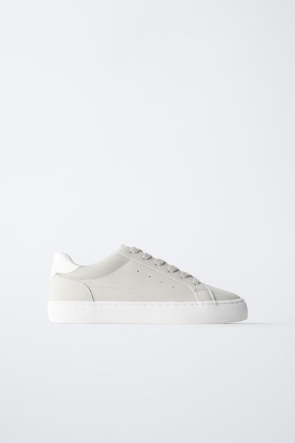 SOFT ESSENTIAL TRAINER - GREY