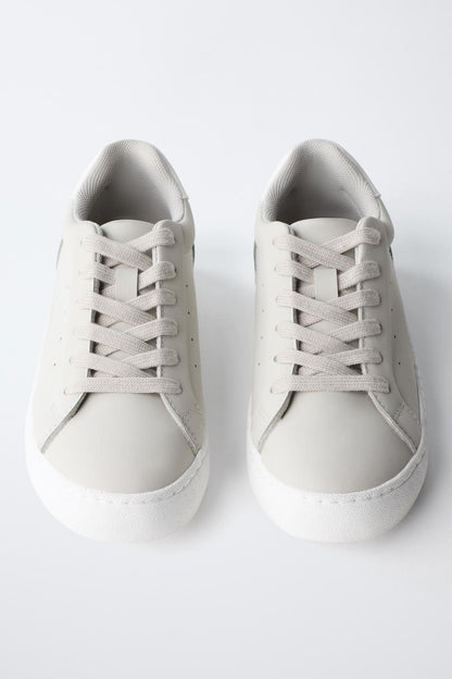 SOFT ESSENTIAL TRAINER - GREY