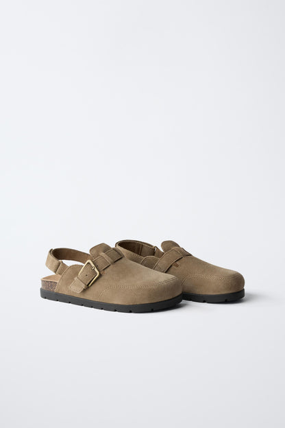 CORK FOOTBED SANDALS - BROWN