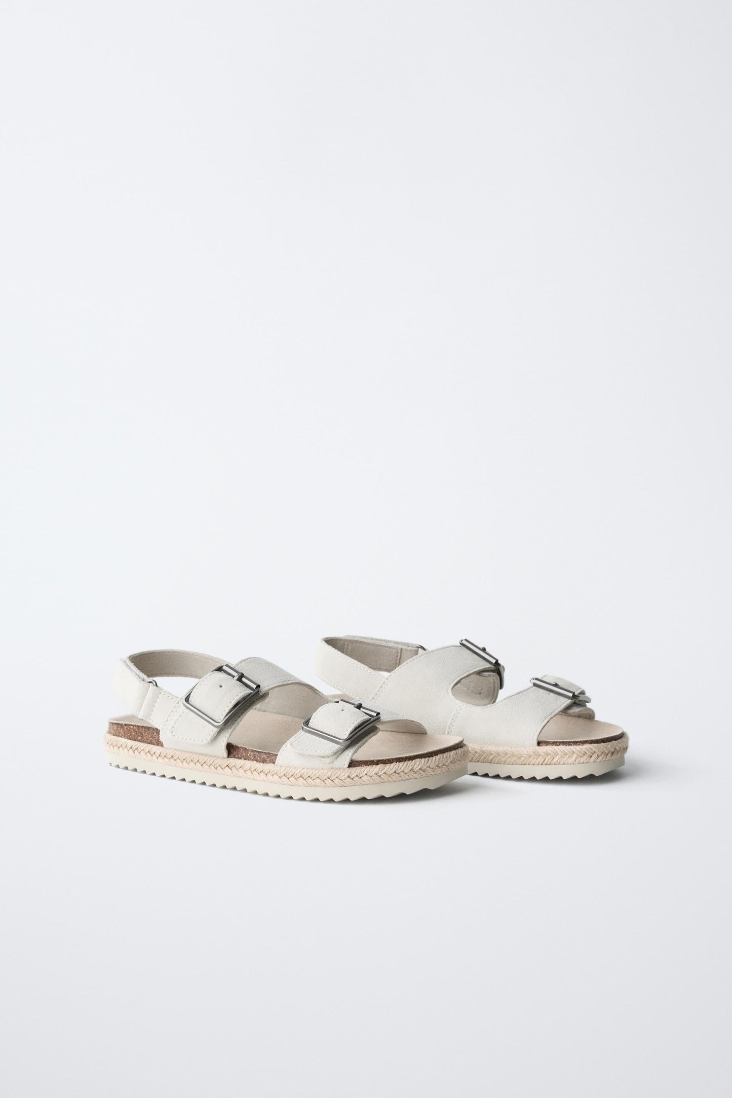 BY THE BEACH SANDALS - CREAM