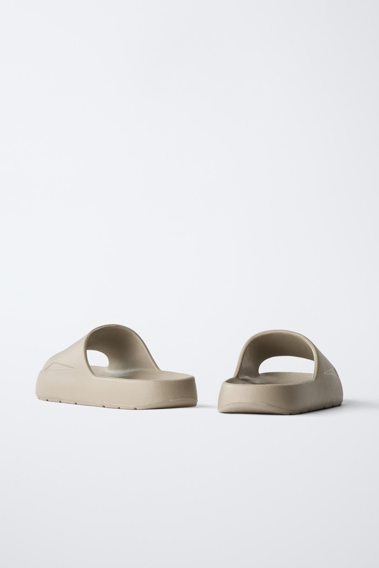 BY THE POOL SLIDES - TAUPE
