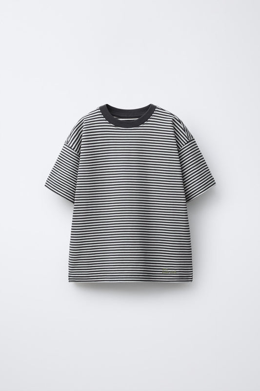 STRIPED SHORT SLEEVE - BLACK